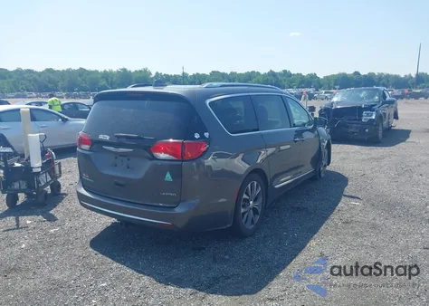 2017 Chrysler Pacifica Limited из США, поврежденный, VIN 2C4RC1GG7HR505266